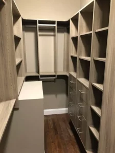 Closets | Gillenwater Flooring